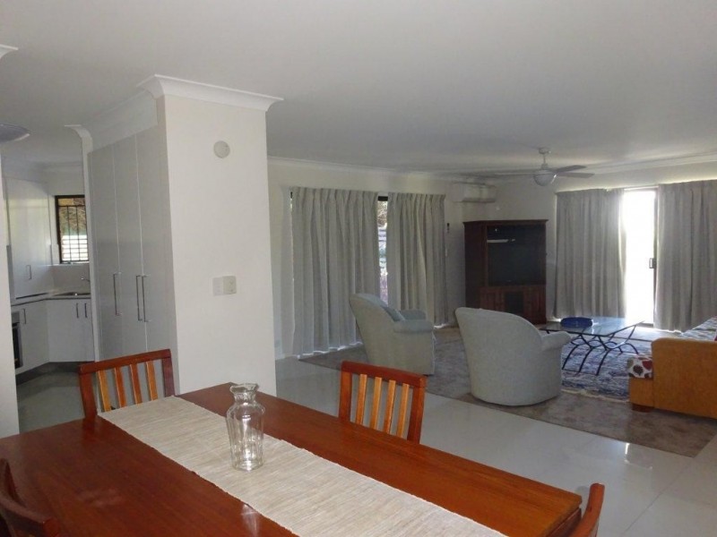 2/15. Riverview Terrace, Indooroopilly QLD 4068