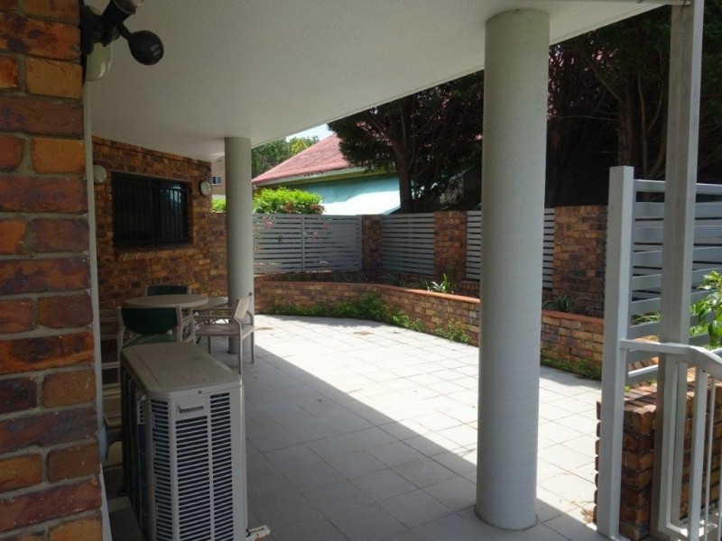 2/15. Riverview Terrace, Indooroopilly QLD 4068