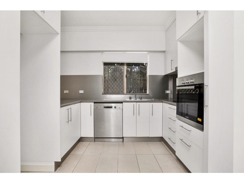 1/19 Finney Road, Indooroopilly QLD 4068