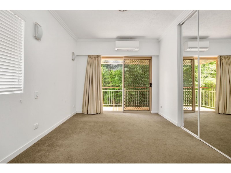 1/19 Finney Road, Indooroopilly QLD 4068