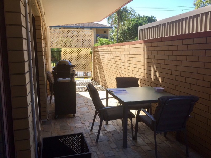 2/116 Clarence Road, Indooroopilly QLD 4068