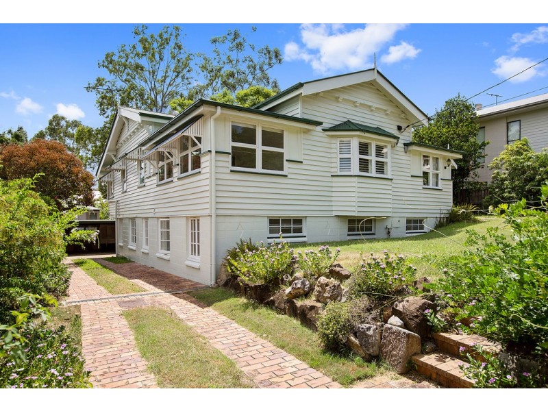 28 Dennis Street., Indooroopilly QLD 4068