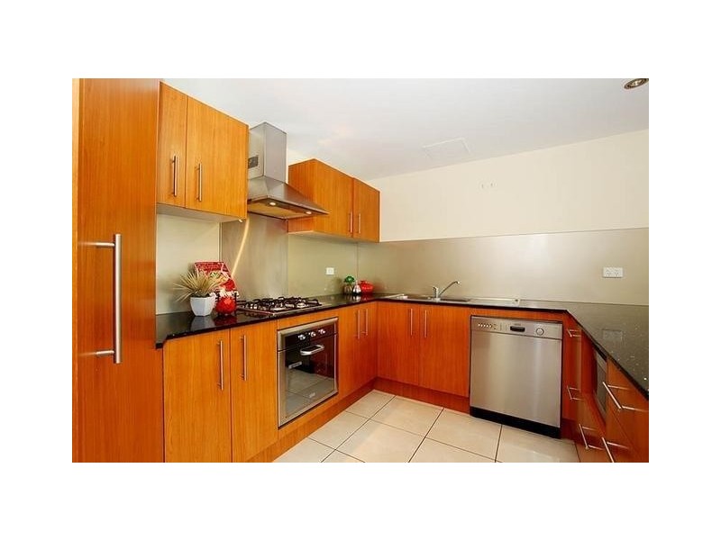 1/40. Underhill Avenue, Indooroopilly QLD 4068