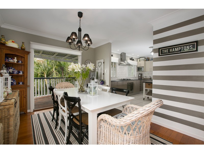 23 Orkney Street, Kenmore QLD 4069