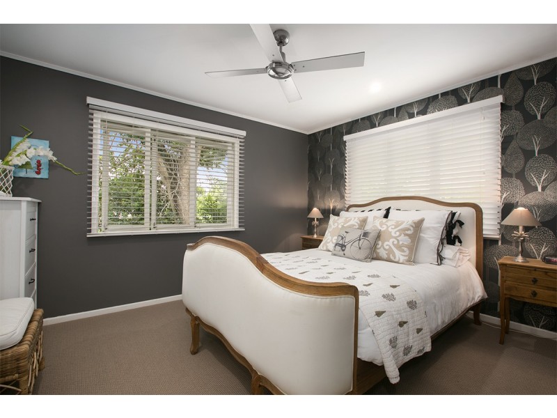 23 Orkney Street, Kenmore QLD 4069