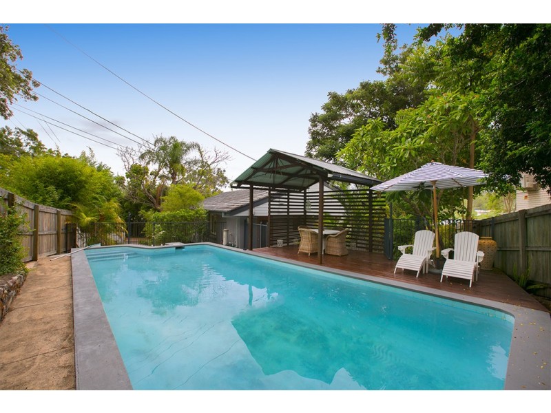 23 Orkney Street, Kenmore QLD 4069