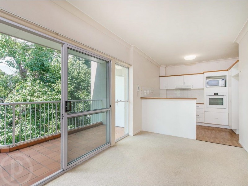 11/84 Musgrave Road, Indooroopilly QLD 4068