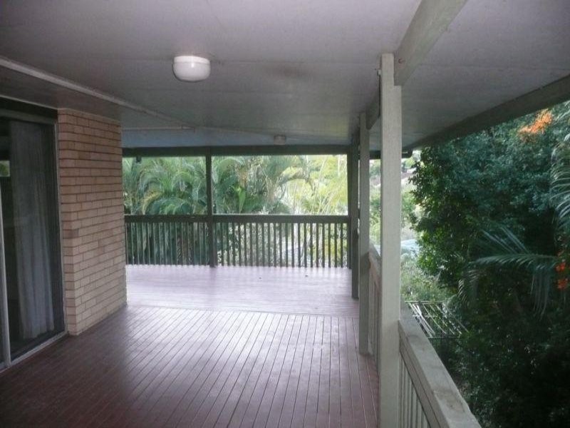 7 Crotty Street, Indooroopilly QLD 4068