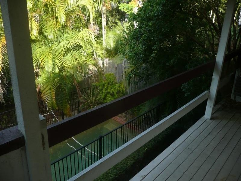15 Julie Street, Indooroopilly QLD 4068