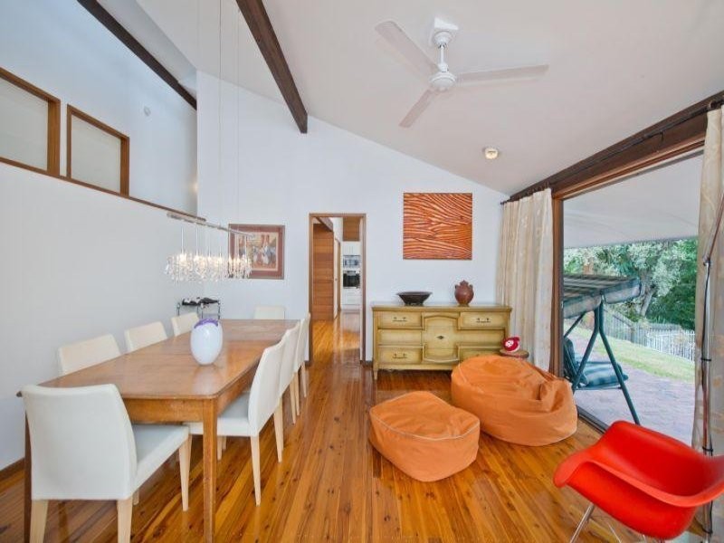 14 Marney Street, Chapel Hill QLD 4069