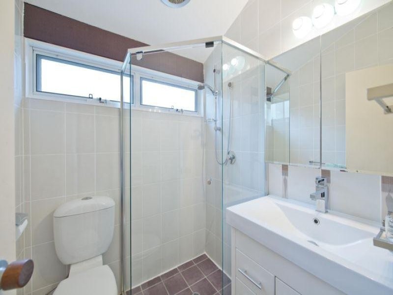14 Marney Street, Chapel Hill QLD 4069