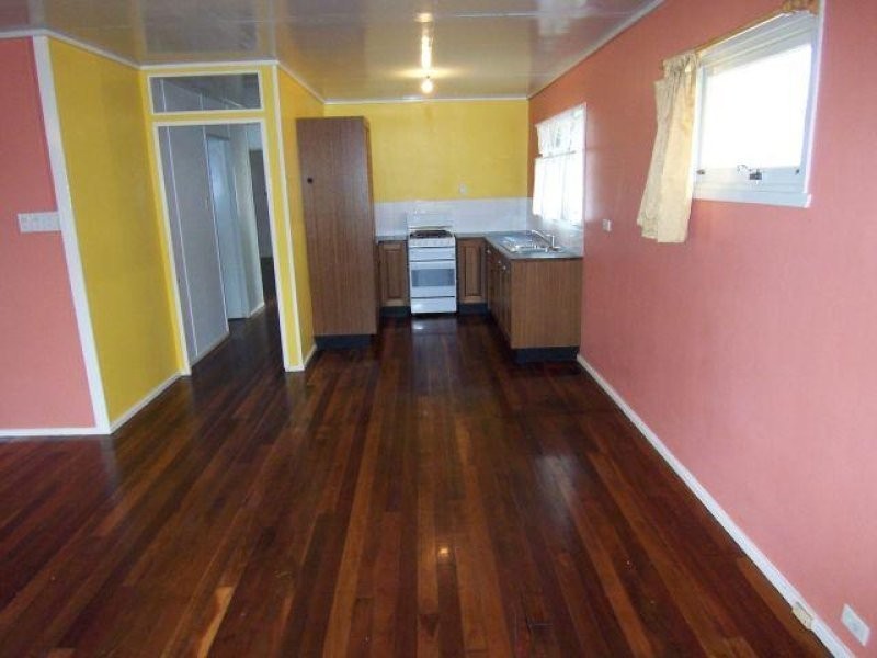 68 Jane Street, Leichhardt QLD 4305