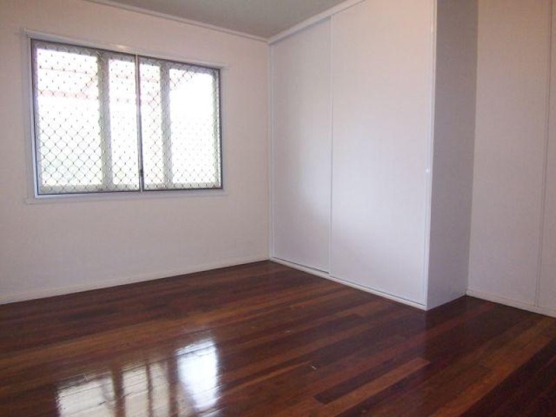 68 Jane Street, Leichhardt QLD 4305