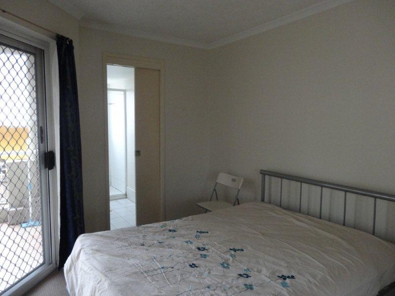 23/9 Durham Street, St Lucia QLD 4067