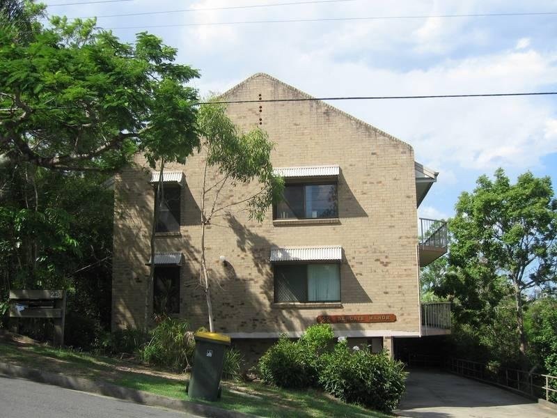 4/22 Armadale Street, St Lucia QLD 4067