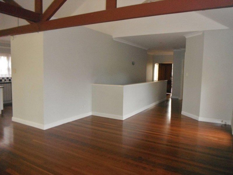 112. Jerrang street, Indooroopilly QLD 4068