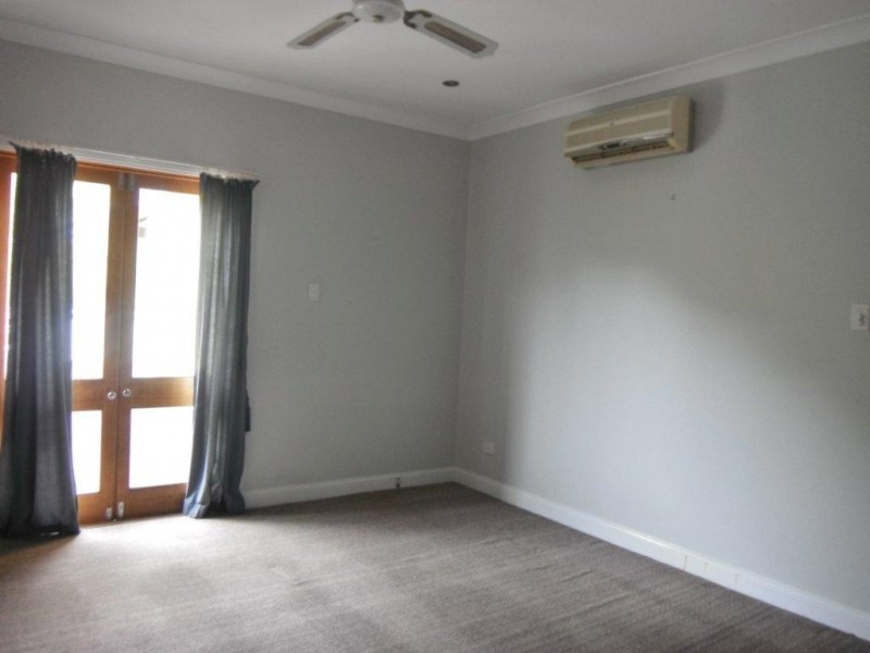 112. Jerrang street, Indooroopilly QLD 4068