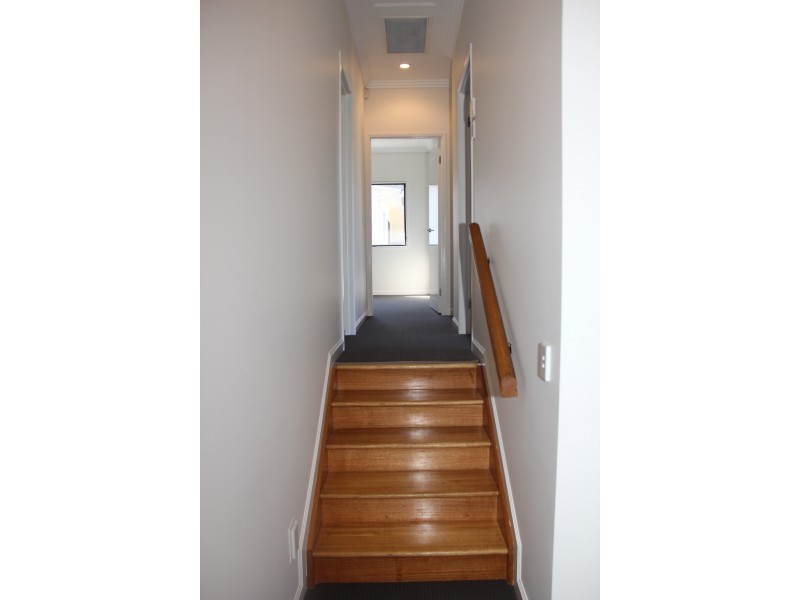 42 Foxton Street, Indooroopilly QLD 4068