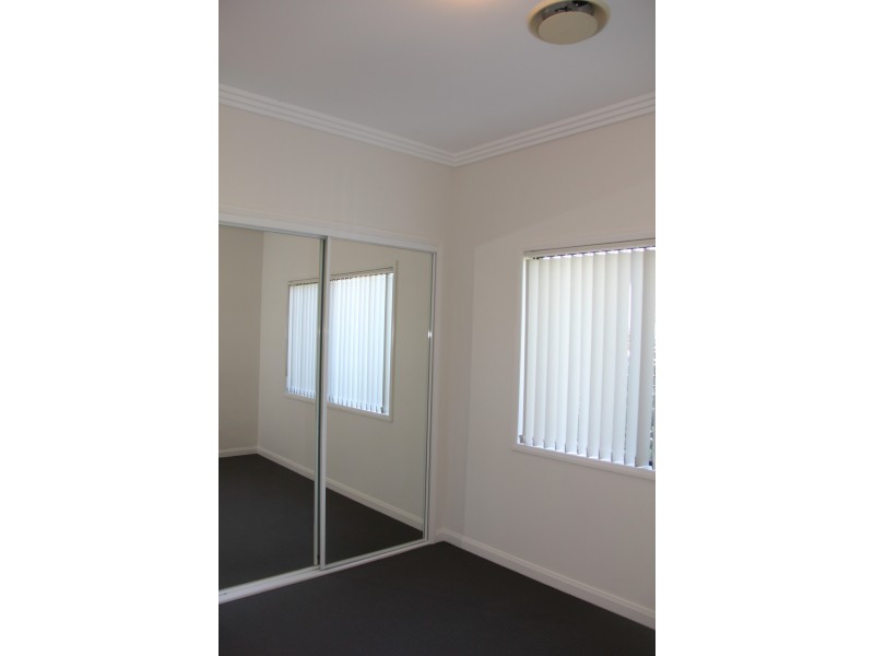42 Foxton Street, Indooroopilly QLD 4068