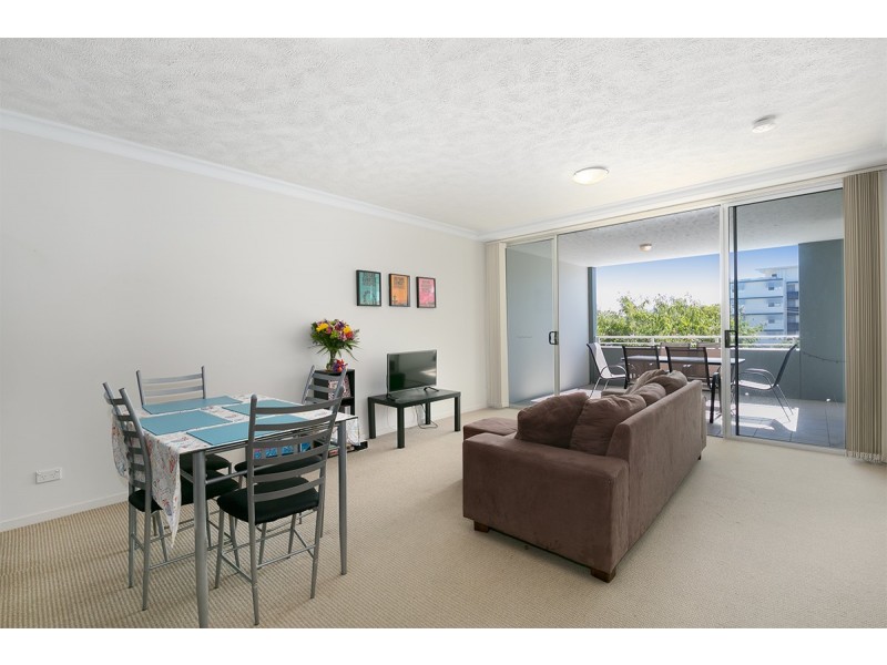 4/16 Grosvenor Road, Indooroopilly QLD 4068