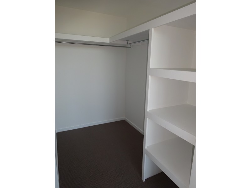 5/16 Kings Road, Taringa QLD 4068