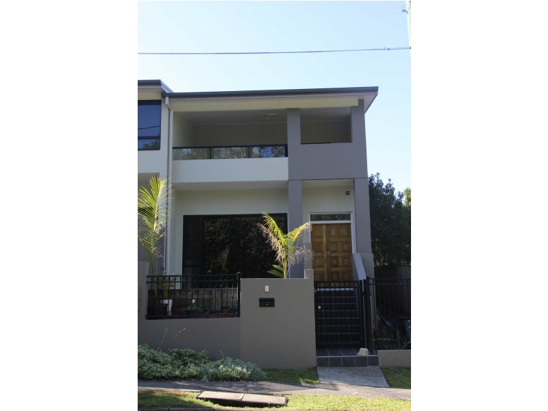 42. Foxton Street, Indooroopilly QLD 4068