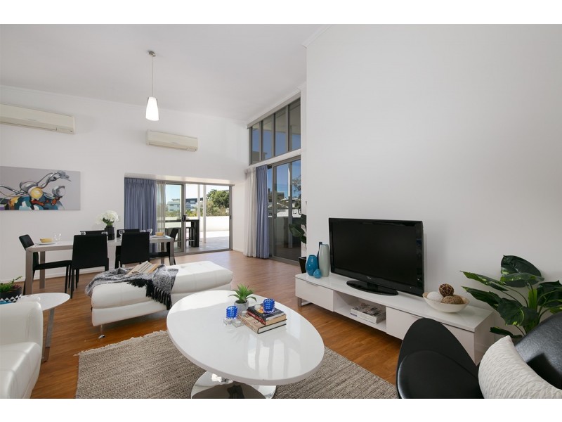 87/95 Clarence Road, Indooroopilly QLD 4068
