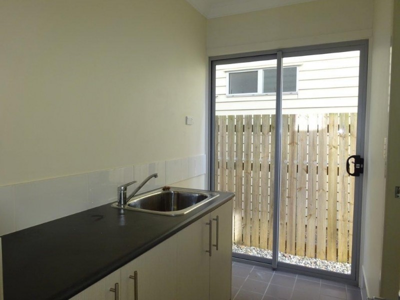 10 Harts Road., Indooroopilly QLD 4068