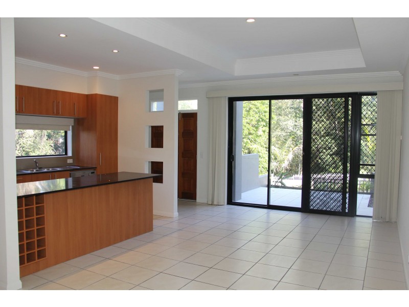 42 Foxton Street., Indooroopilly QLD 4068