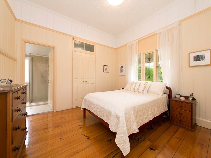 25. Evadne Street, Graceville QLD 4075