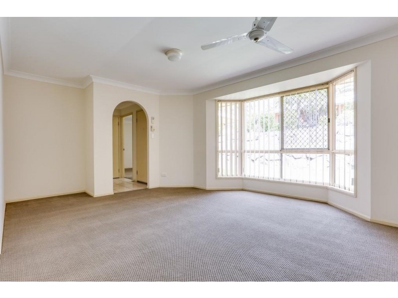 16 Peppertree Street, Sinnamon Park QLD 4073