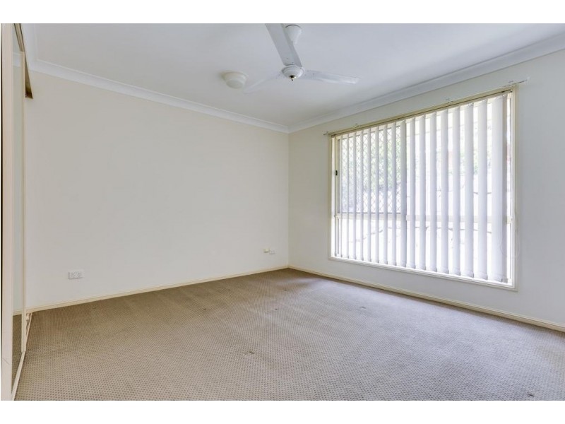 16 Peppertree Street, Sinnamon Park QLD 4073