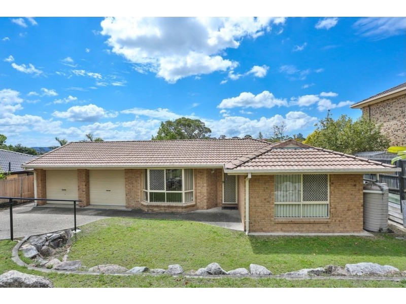 16 Peppertree Street, Sinnamon Park QLD 4073