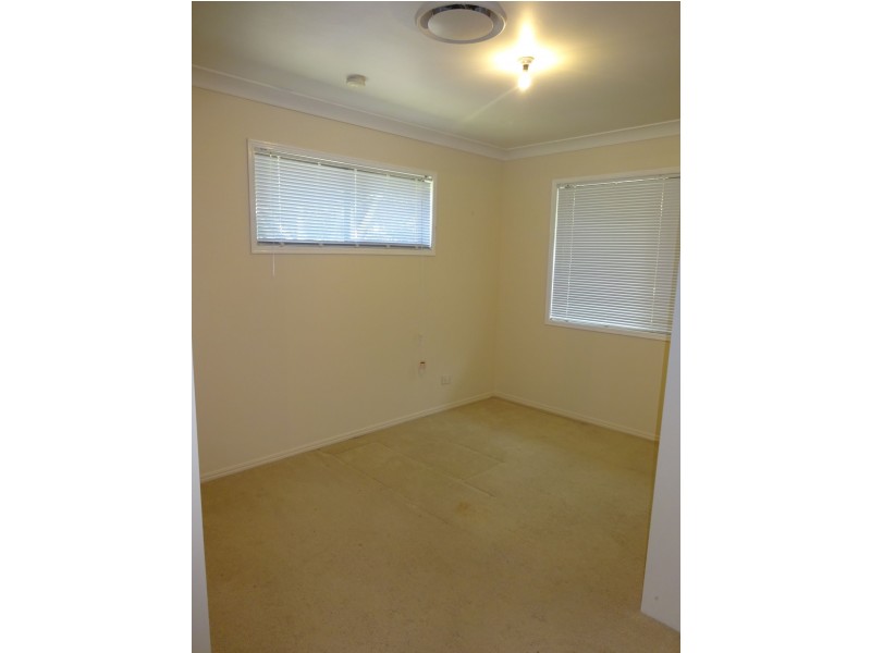 4 Bonhill Court, Indooroopilly QLD 4068