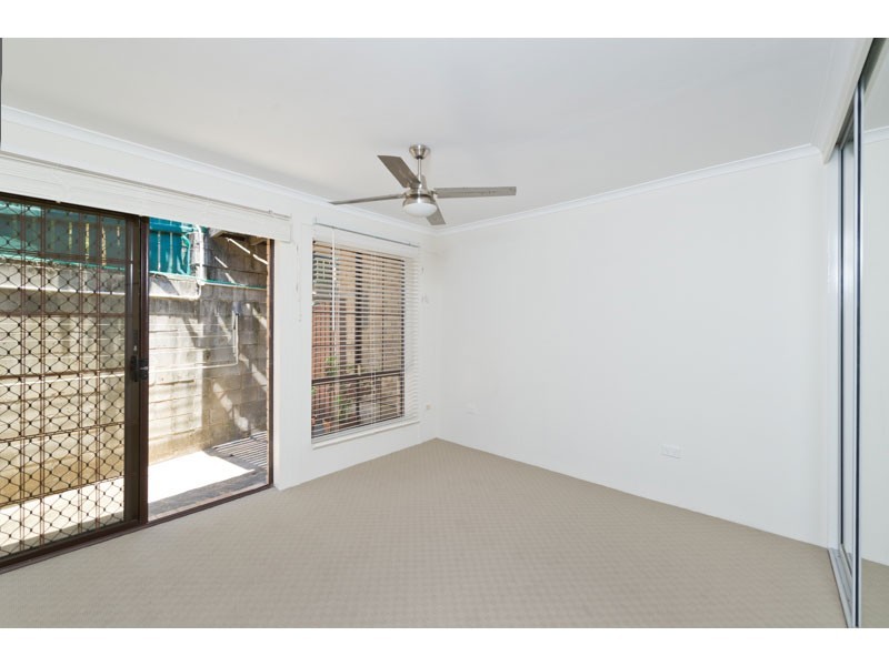 3/12 Woodstock Avenue, Taringa QLD 4068