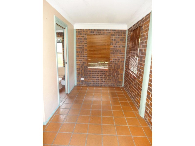 18 Usher Street, Indooroopilly QLD 4068