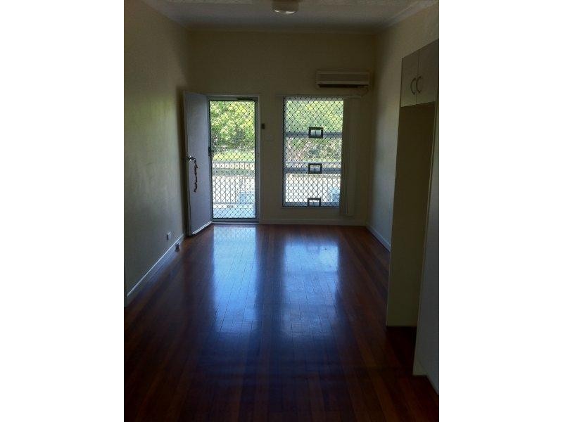 4/109 Central Avenue, Indooroopilly QLD 4068