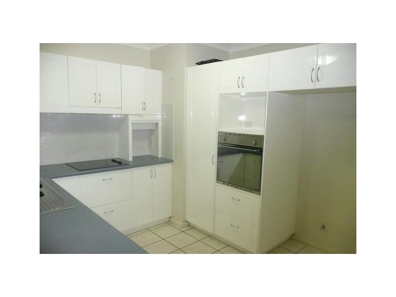 3/52 York Street, Indooroopilly QLD 4068