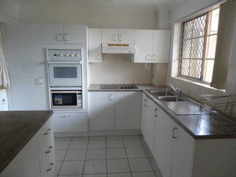 5/111 Central Avenue, Indooroopilly QLD 4068