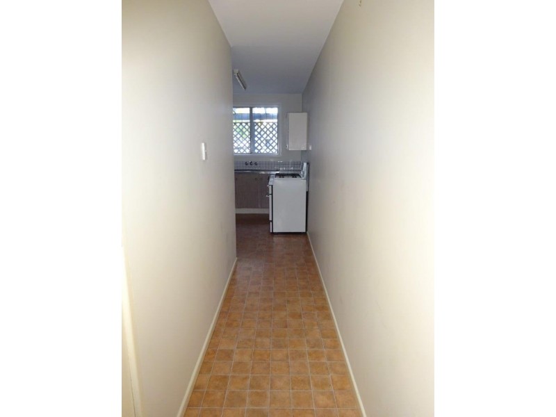 2/2 Cecil Street, Indooroopilly QLD 4068