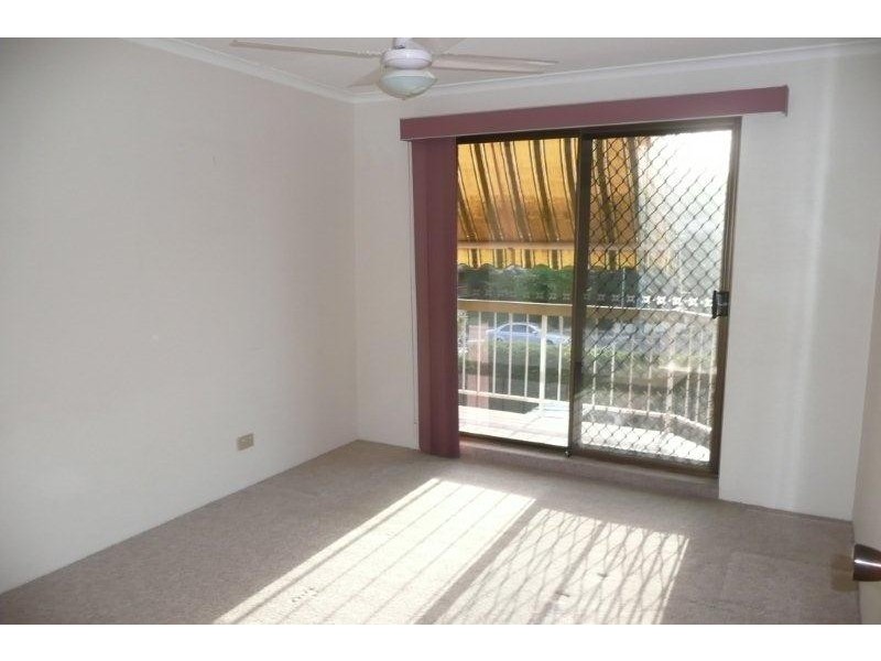 12/150 Clarence Road, Indooroopilly QLD 4068