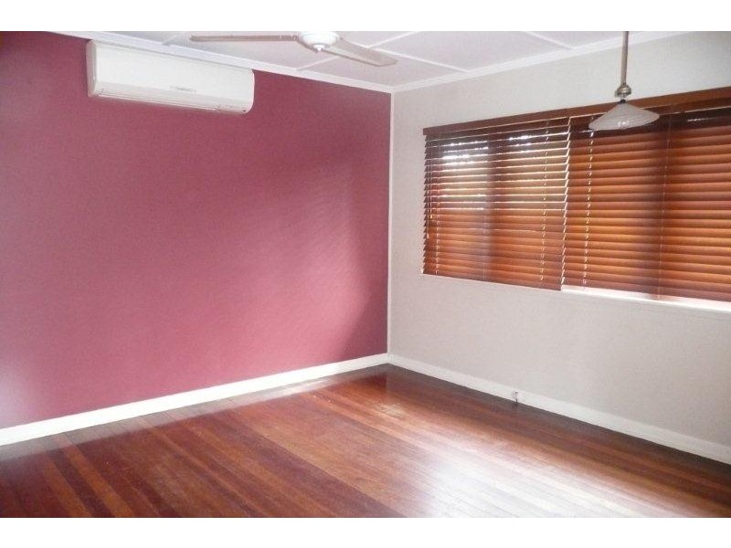 38 Witton Road, Indooroopilly QLD 4068