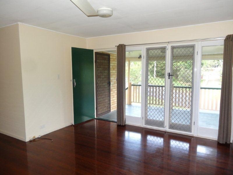 23 Wiseman Street, Kenmore QLD 4069