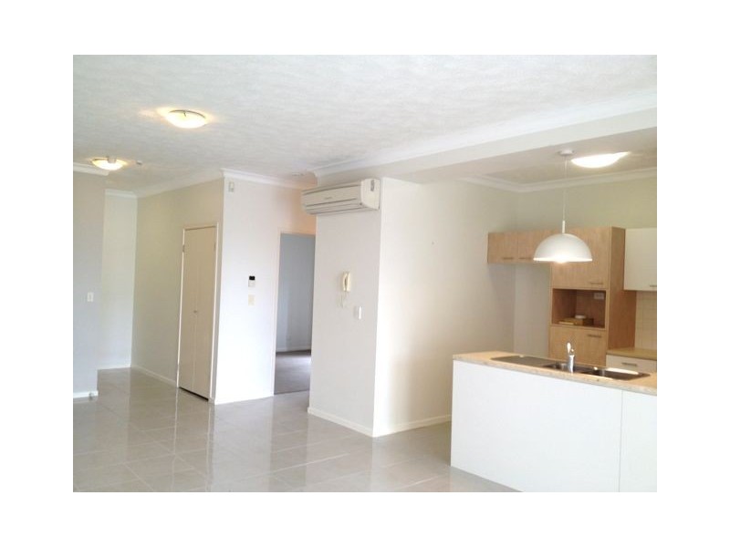 3/16 Grosvenor Road, Indooroopilly QLD 4068