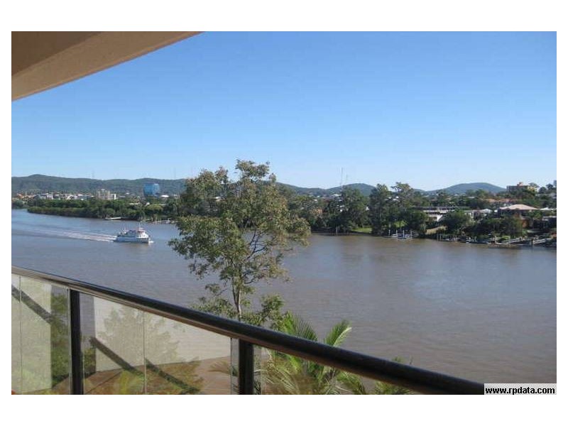 9/172 Macquarie Street, St Lucia QLD 4067