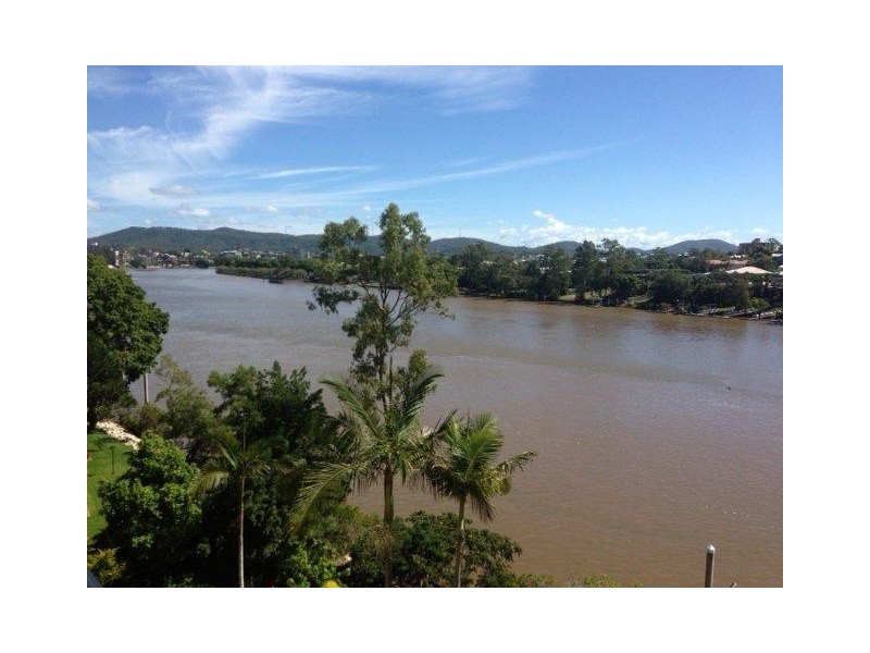 9/172 Macquarie Street, St Lucia QLD 4067