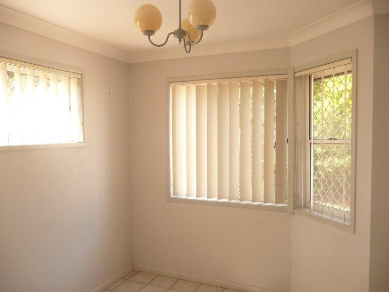 4/126 Clarence Road, Indooroopilly QLD 4068