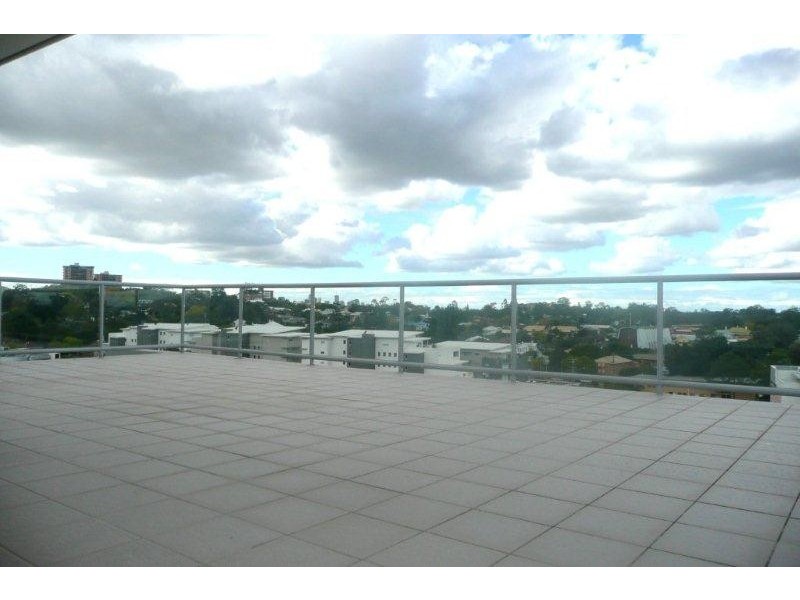 42/8-12 Belgrave Road, Indooroopilly QLD 4068