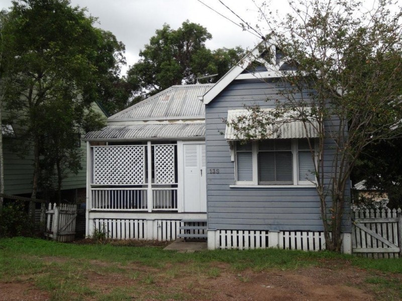 135 Swann Road, Taringa QLD 4068