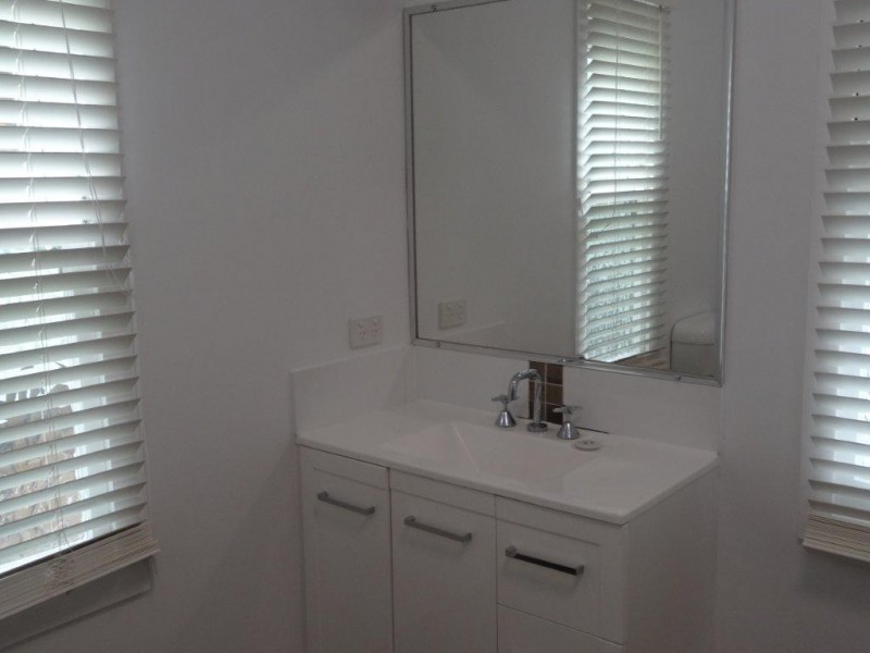 135 Swann Road, Taringa QLD 4068